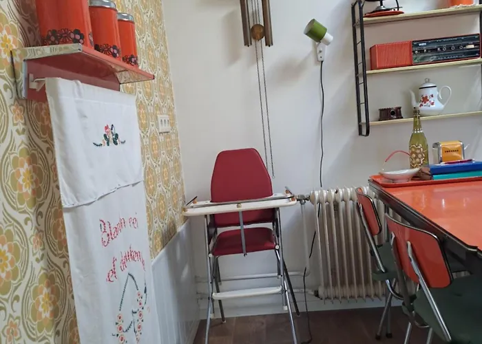 Ut Kantuurke بيت ضيافة Neer