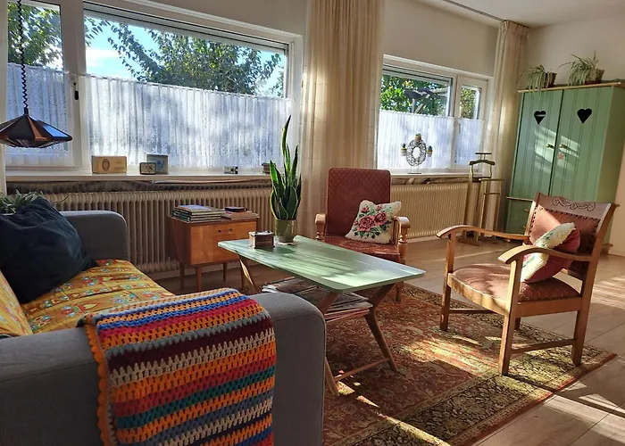 Ut Kantuurke 3* Neer